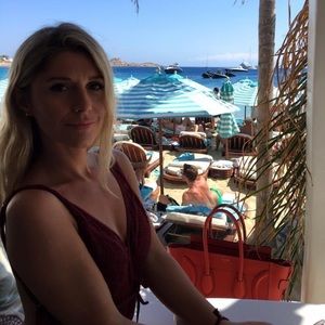 Meet your Posher, Saranda